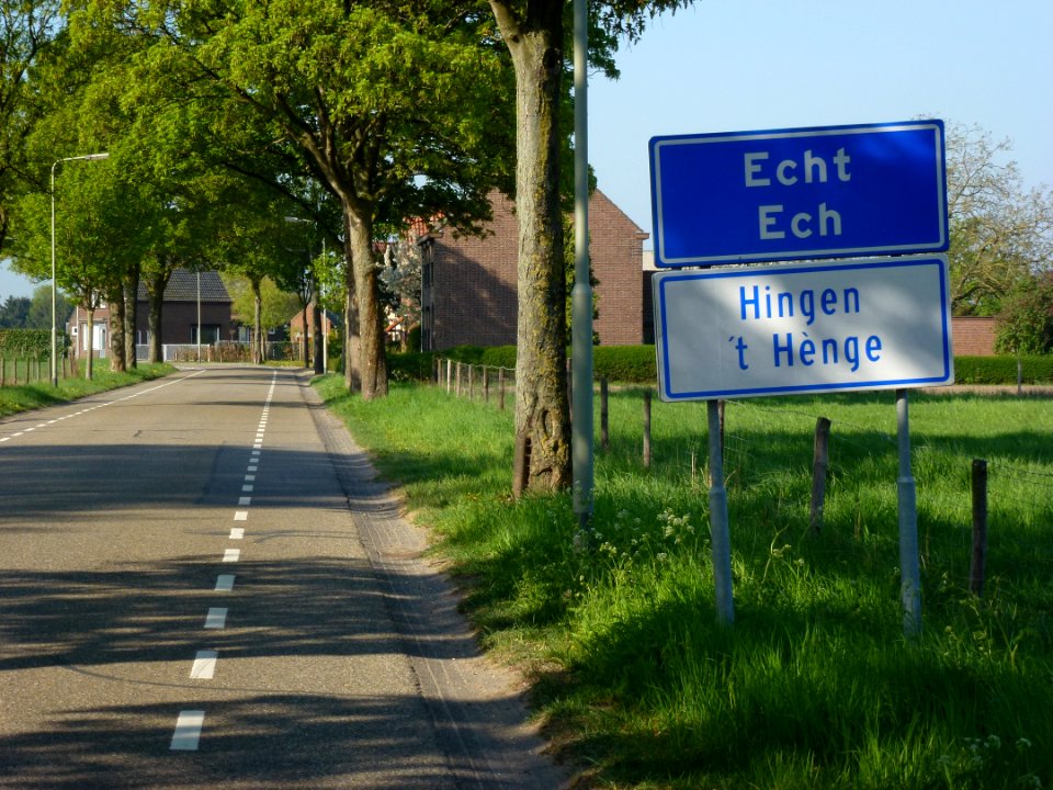 Hingen (Echt-Susteren) dubbel entreebord