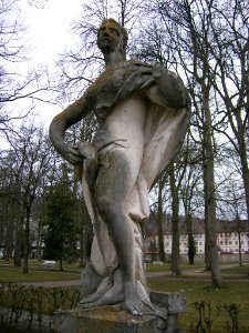 Hofgarten Eichstätt -Statue NW (2)