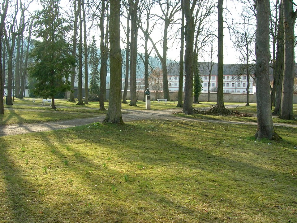 Hofgarten Eichstätt -Blick zum Priesterseminar (2)