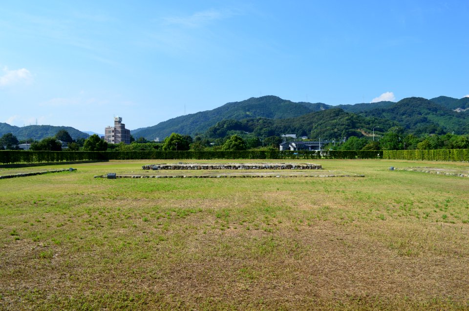 Hizen-kokucho-ato seiden