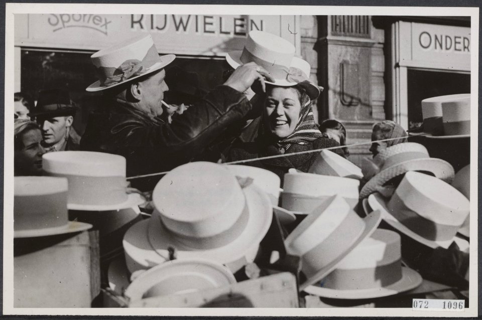 Hoedenverkoop, Bestanddeelnr 072-1096