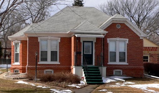 Hoffman House (Yankton, SD) from E