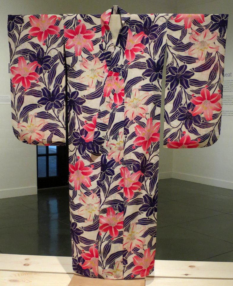 Hitoe (woman's unlined summer kimono), Honolulu Museum of Art 10958.1 