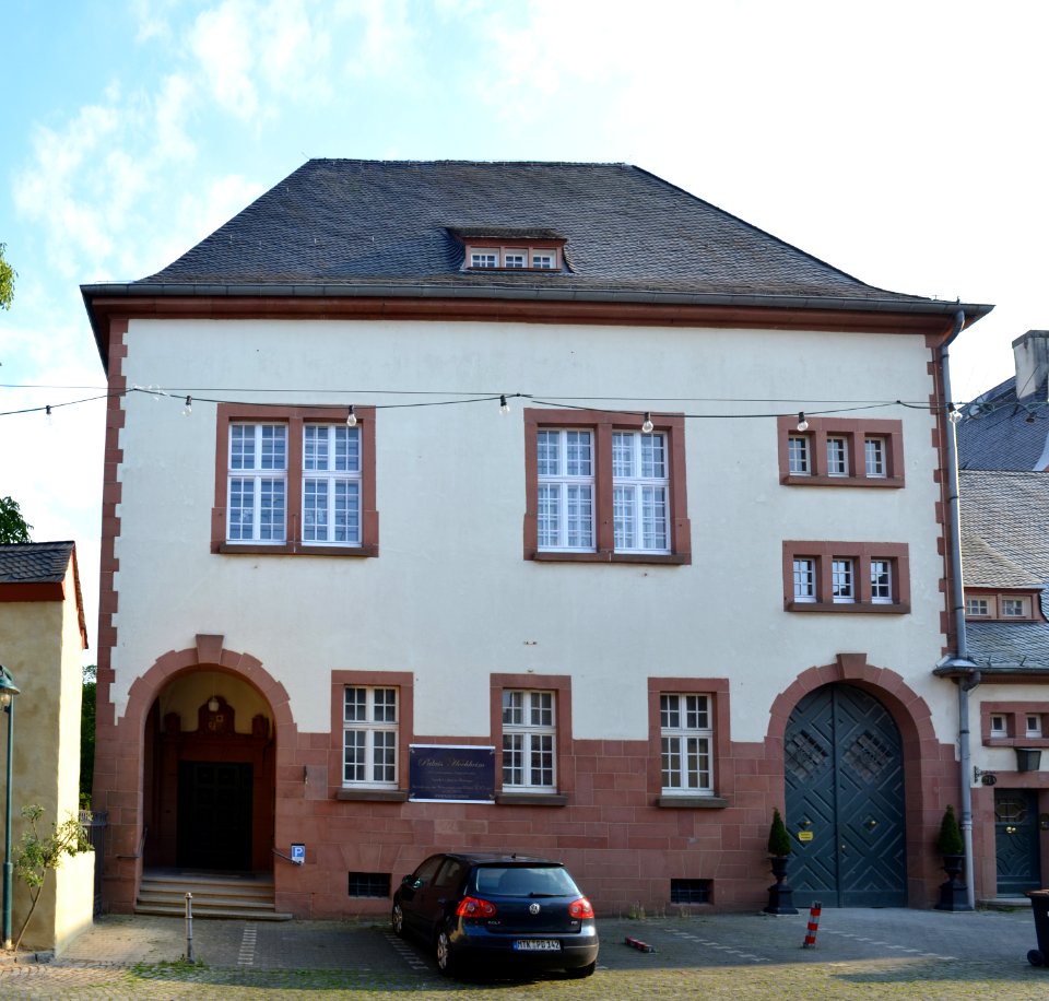 Hochheim, Kirchstraße 21