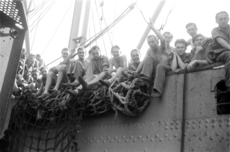 Het eerste contingent demobilisanten van de „C-divisie „7 December, 1400 milit, Bestanddeelnr 3411