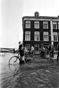 Hoge waterstand grote rivieren diversen, Bestanddeelnr 930-6641
