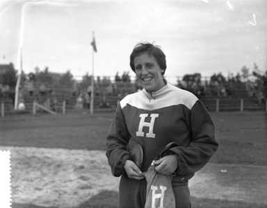 Internationaal Atletiekwedstrijd Pro Patria Rotterdam, C. Huijgen (discuswerpen), Bestanddeelnr 907-2154