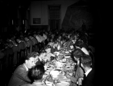 Interprovinciaal voetbaltoernooi diner, Bestanddeelnr 902-9553