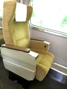 JR West Tsc 381-1114 seat 01