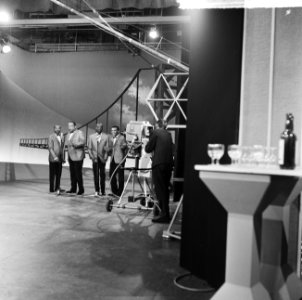 Johnny en Rijk een paar apart show, The Golden Gate Quartet, Bestanddeelnr 917-2839
