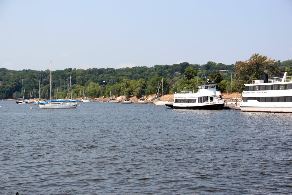 Hudson, WI harbor, Aug 2018 1