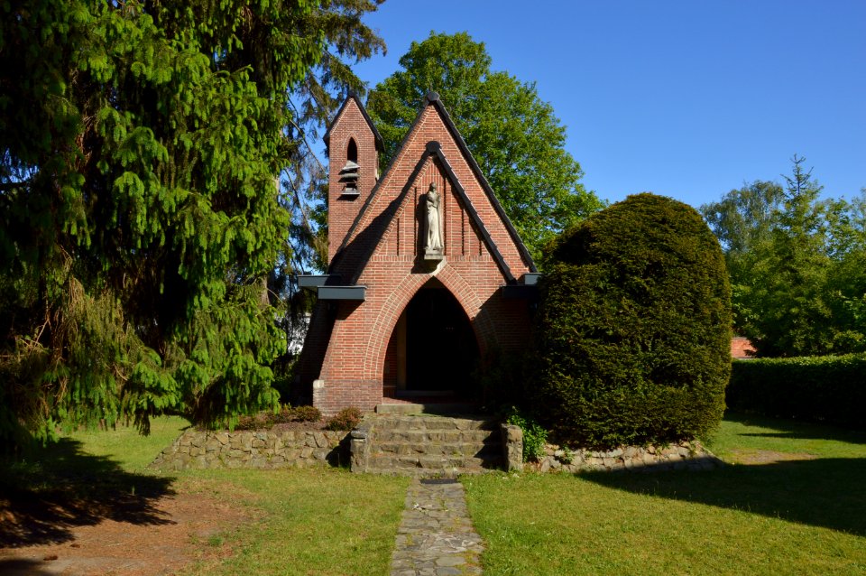 Jabekekapel exterior front