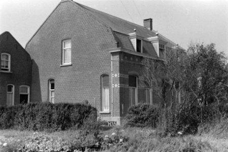Huis bij Halsteren (ruilverkaveling Halsteren), Bestanddeelnr 170-2455