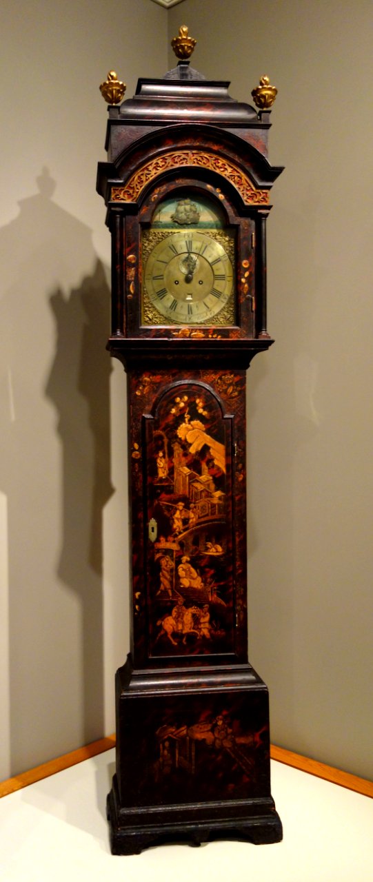 Japanned tall clock, dial inscribed 'Brown Boston', movement by Gawen Brown, japanning possibly by Thomas Johnston, Boston, 1745-1755, white pine, paint, gesso, gilt, view 1 - Winterthur Museum - DSC01404