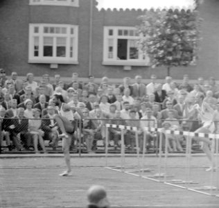 Internationale atletiek Amsterdam, Bestanddeelnr 916-7737
