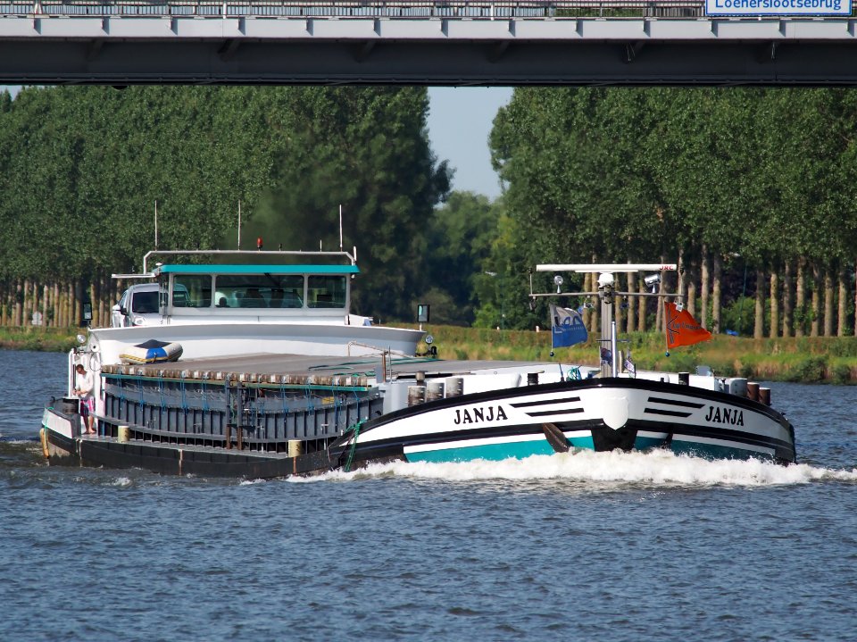 Janja (ship, 1964) - ENI 02318756, Amsterdam-Rijn kanaal, pic2