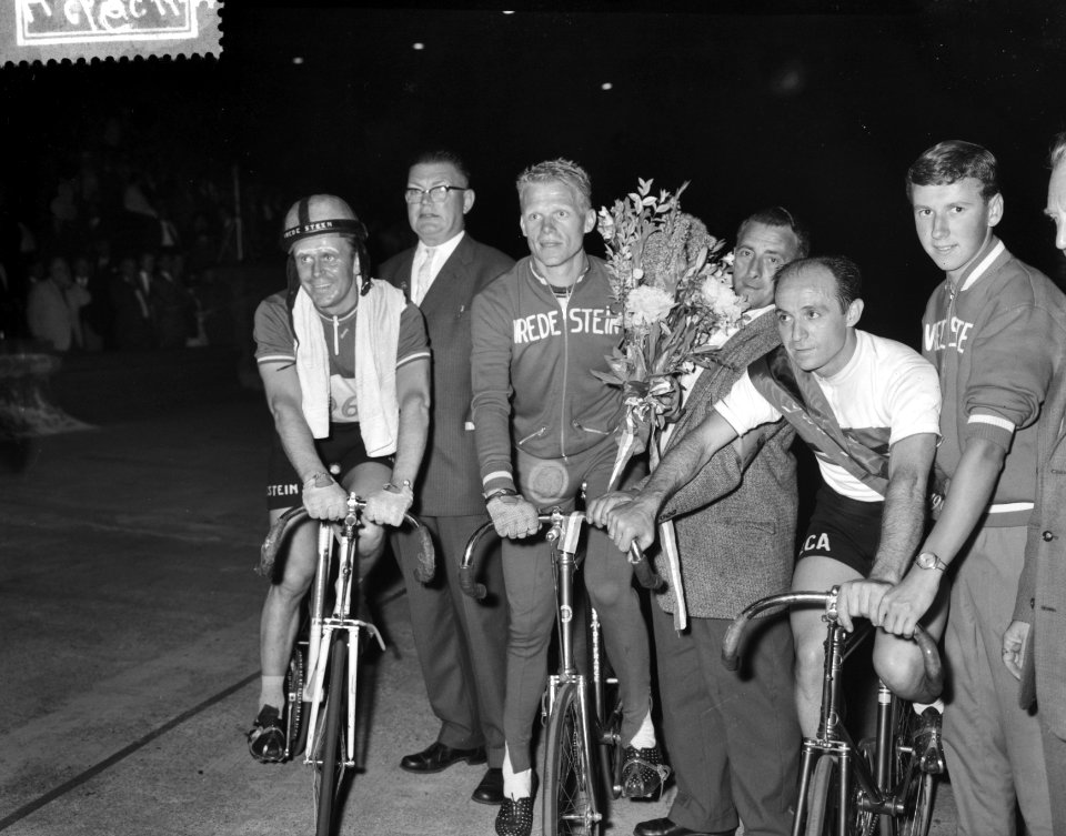 Internationaal wielerwedstrijd Grote Prijs van Amsterdam, Bestanddeelnr 934-6318