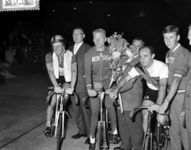 Internationaal wielerwedstrijd Grote Prijs van Amsterdam, Bestanddeelnr 934-6318