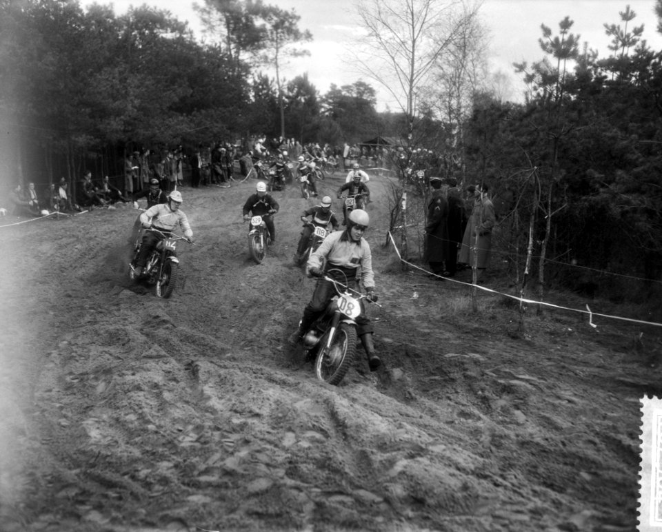 Internationale motorcross te Boekel (N.Br.), Bestanddeelnr 910-2504