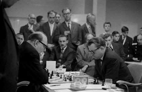 Internationaal Schaaktoernooi in Zevenaar Henneberke-Stahlberg, Bestanddeelnr 913-1714