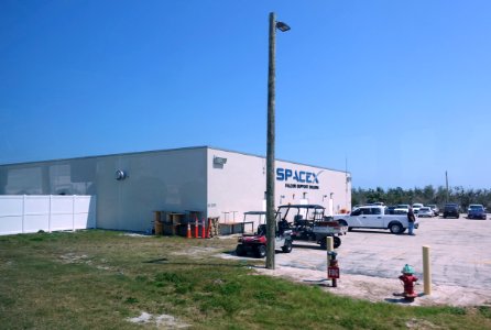 J8-2109 SpaceX Falcon Support Building - Kennedy Space Center - Cape Canaveral, Florida - DSC02642-001