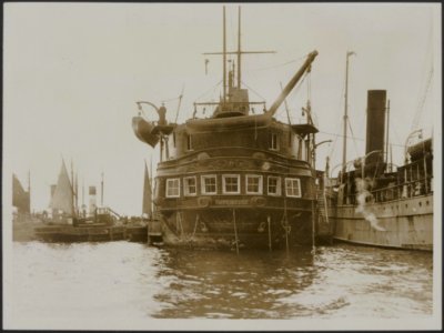 H.M.S. Imperieuse. At one time one of the best battleships in the British Flee, Bestanddeelnr 158-2654