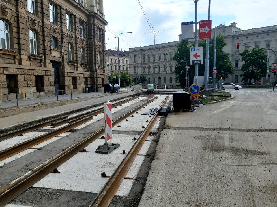 Grohova - tramvajové kolejiště 20200719 120340