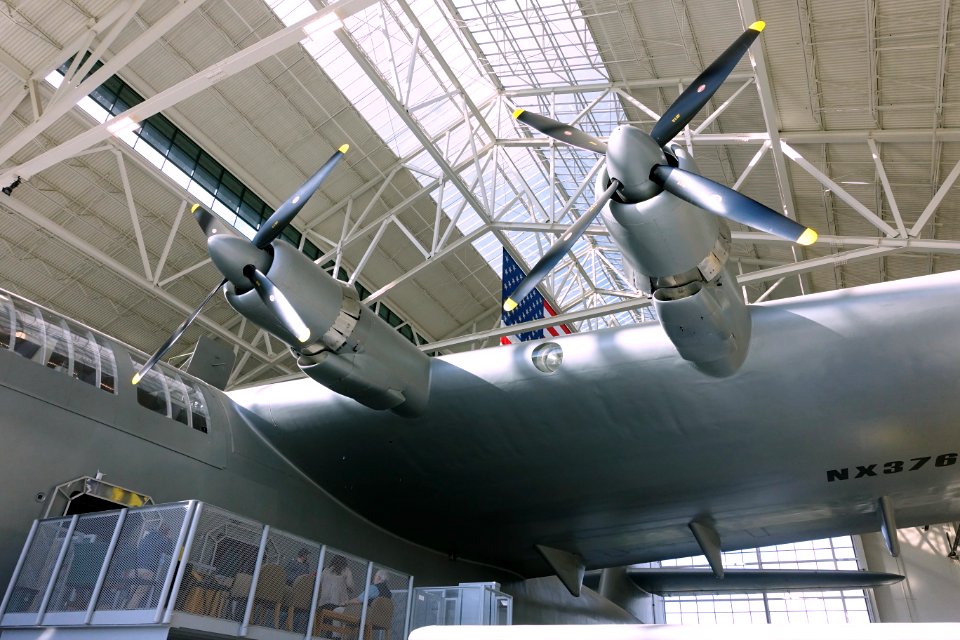 H-4 Hercules (Spruce Goose) - Evergreen Aviation & Space Museum - McMinnville, Oregon - DSC00513
