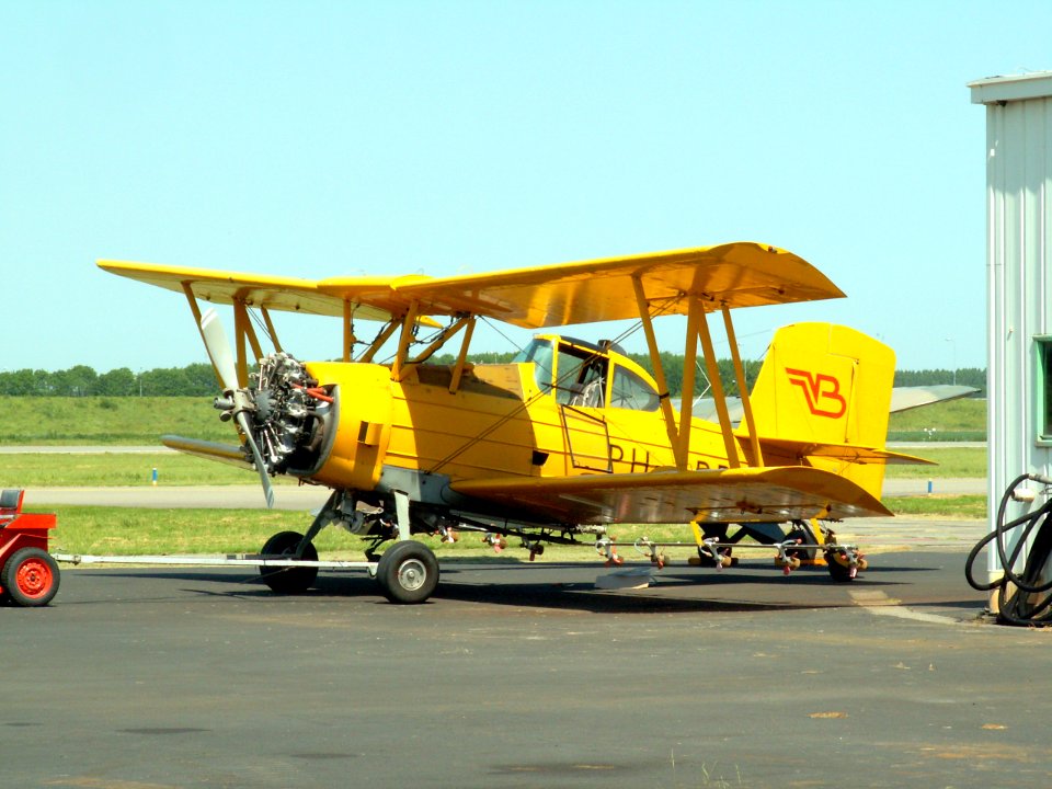 Grumman G-164B-450 AgCat B PH-APR