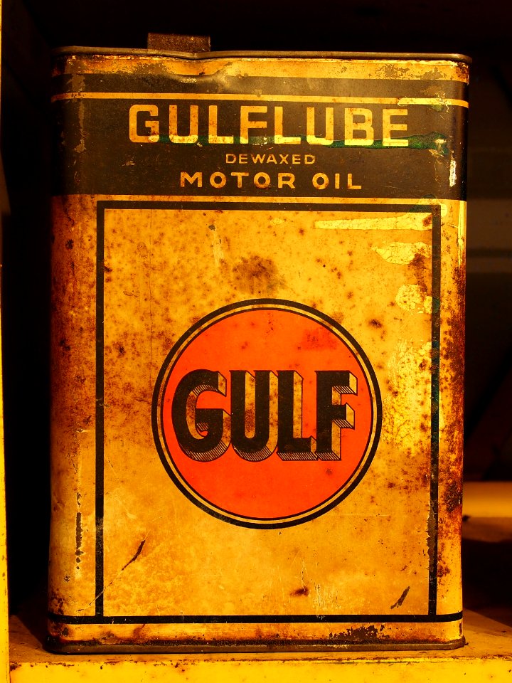 Gulflube dewaxed motor oil can pic1