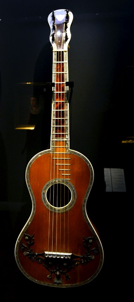 Guitare Musikmuseum Basel 24102013 1