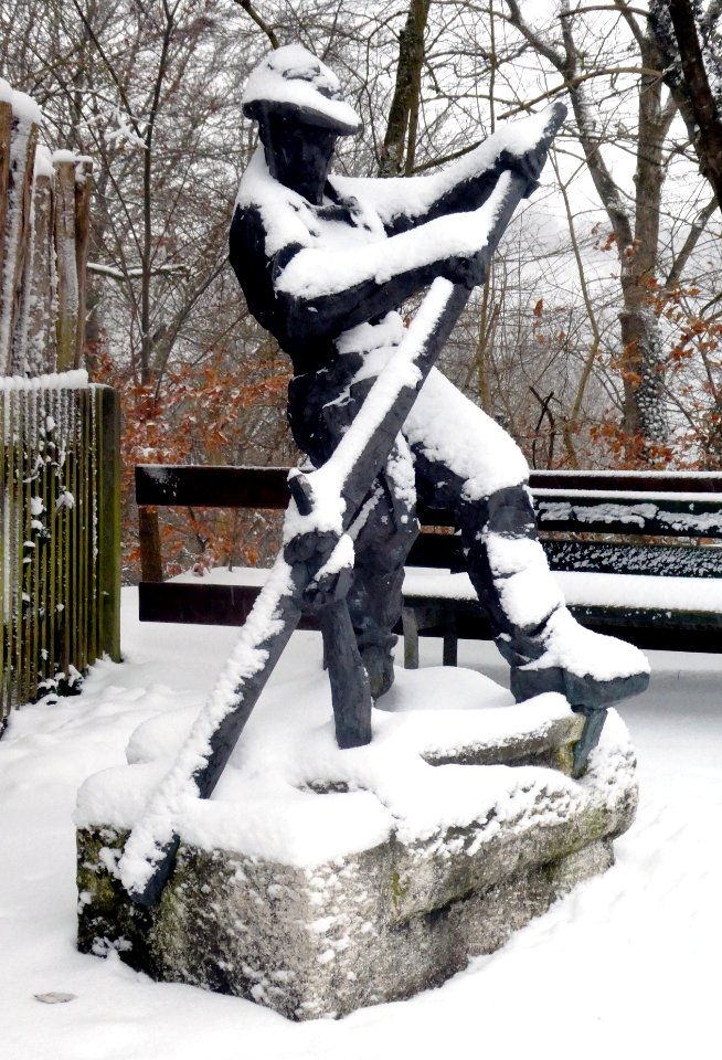Grünwald, Flößersteig, Flößerstatue, 1