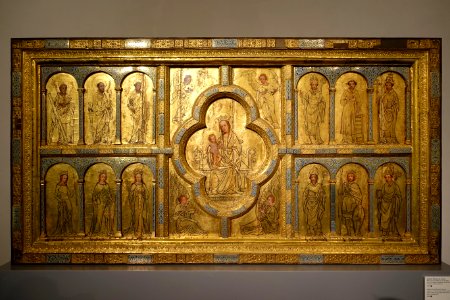 Gold panel from St. Ursula, Cologne, c. 1170, with painting from 15th century and 1844, oak, cast bronze, gilt copper with enamel, stucco, opaque paint - Museum Schnütgen - Cologne, Germany - DSC00119