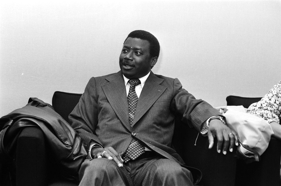 Guinee Bissau , Minister van Buitenlandse Zaken Victor Saude Maria, Bestanddeelnr 931-0497