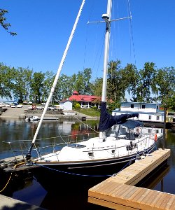 Gulfstar 43 Mark II sailboat Wendy 0616