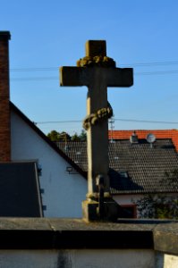 Guldental Waldhilbersheim, Friedhof, Grabsteine in der Friedhofsmauer (8)