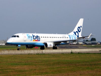G-FBJF Flybe Embraer ERJ-175STD (ERJ-170-200) - cn 17000341 taxiing, 25august2013 pic-1