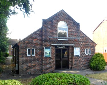 Grace Baptist Chapel, Dorking Road, Epsom (August 2013) (3)