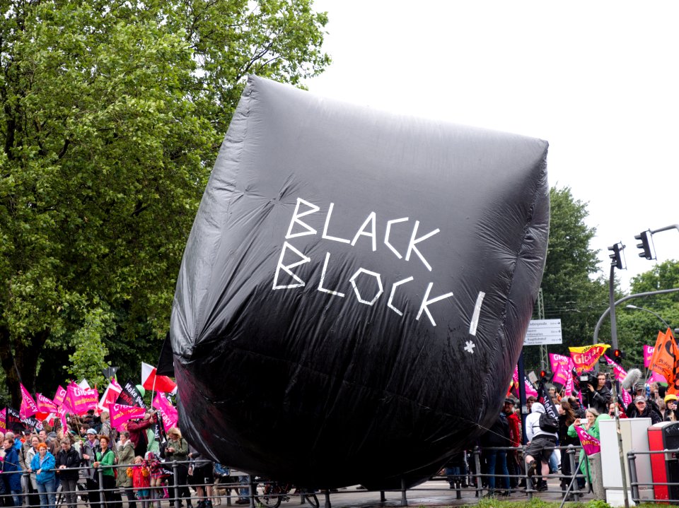 G20 Protestwelle Demonstration 02