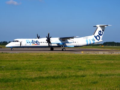 G-FLBD Flybe De Havilland Canada DHC-8-402Q Dash 8 - cn 4259 taxiing 18july2013 pic-002