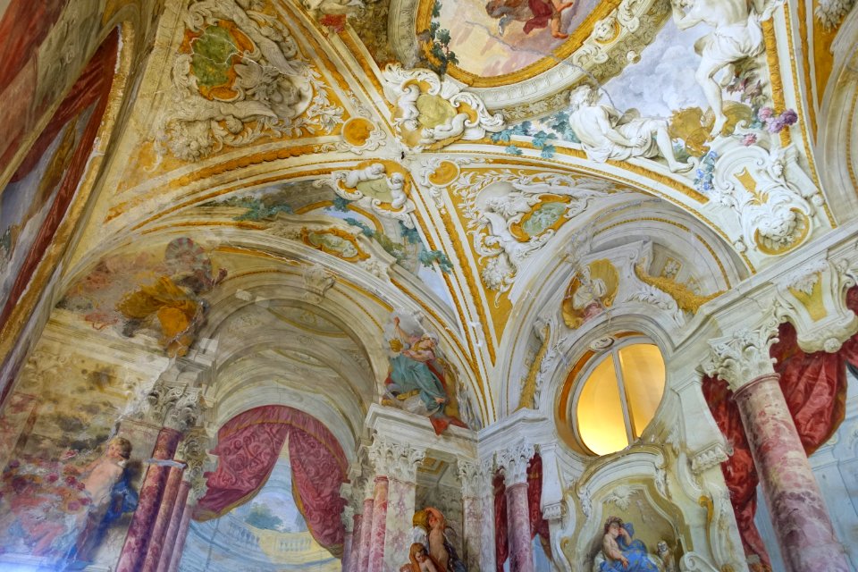 Gallery ceiling - Villa Grazioli - Grottaferrata, Italy - DSC03567