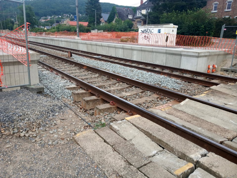 Gare de Godinne - Ancien passage à niveau
