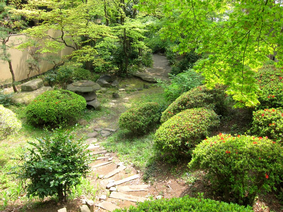 Garden - Hatakeyama Memorial Museum of Fine Art - Tokyo, Japan - IMG 7348