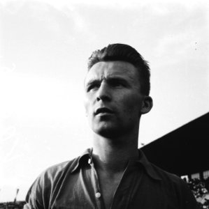 Gerrit Voges (speler SC Enschede) speelt interland Nederlands Elftal tegen Denem, Bestanddeelnr 908-1605