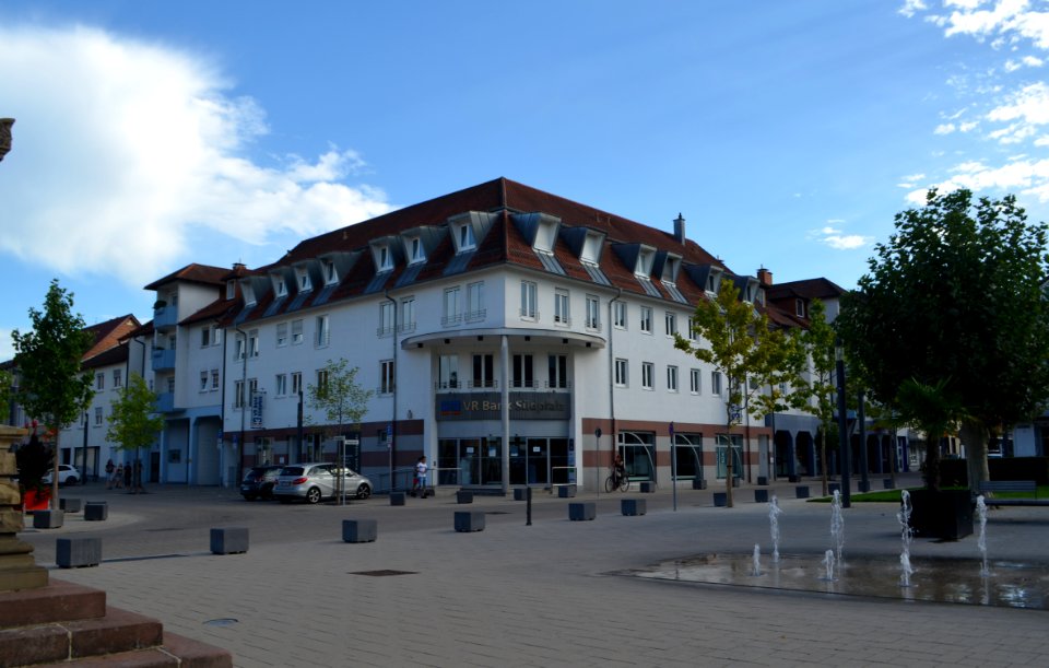 Germersheim, Luitpoldplatz, VR Bank Südpfalz