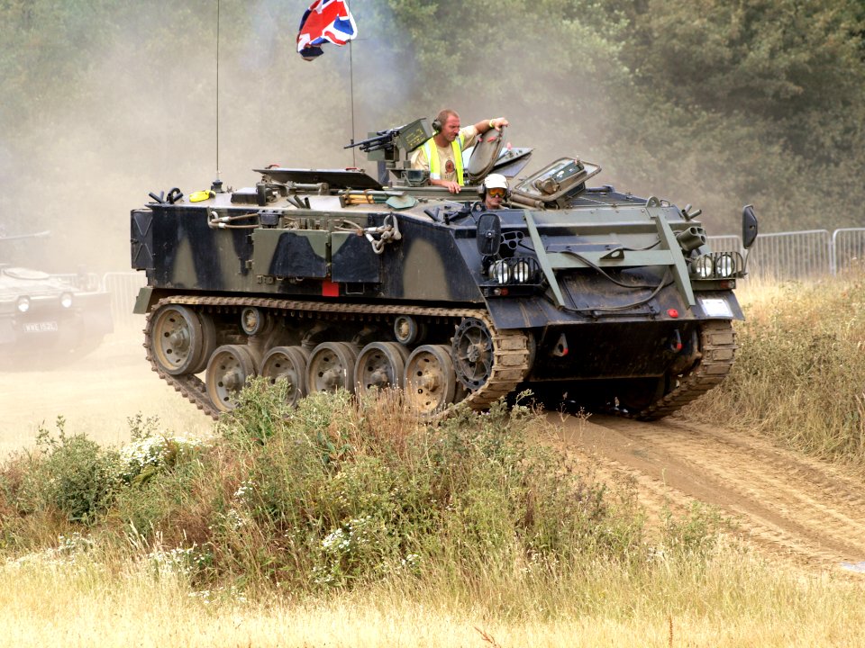 GKN-Sankey FV432 pic2