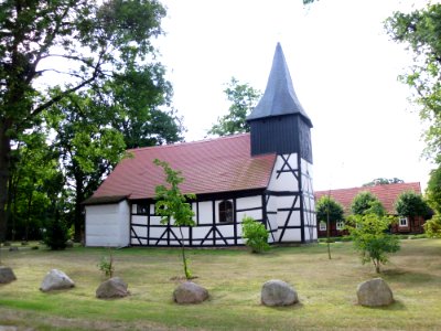 Grube Dorfkirche 1