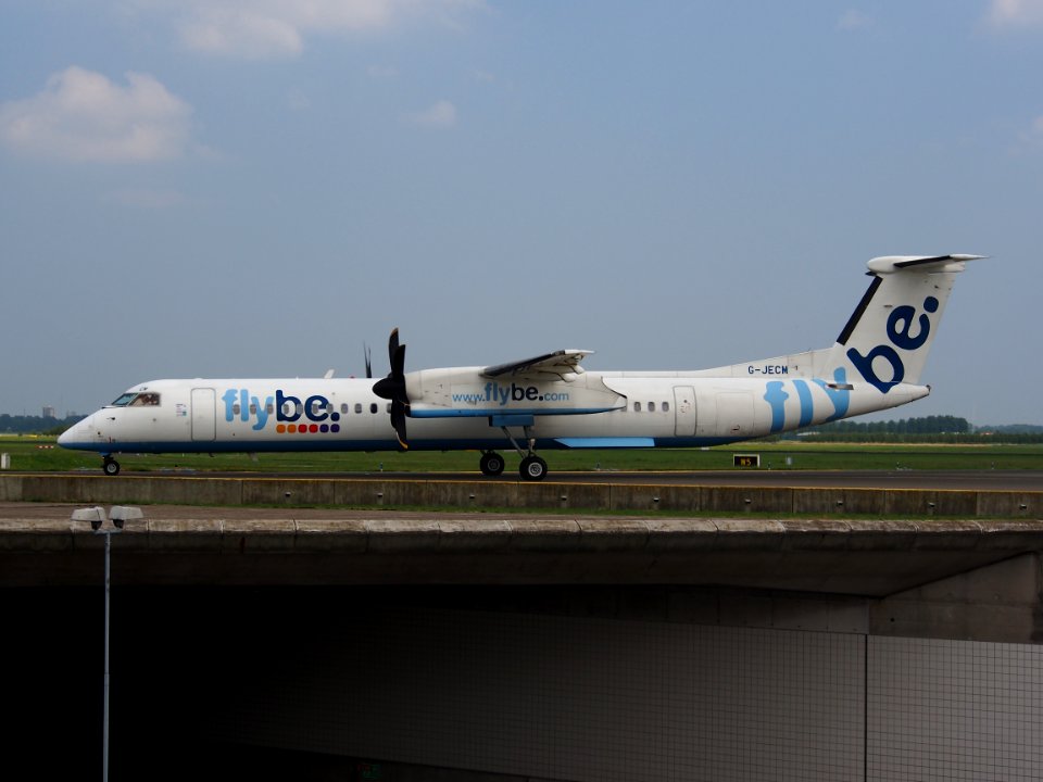 G-JECM Flybe De Havilland Canada DHC-8-402Q Dash 8 pic3
