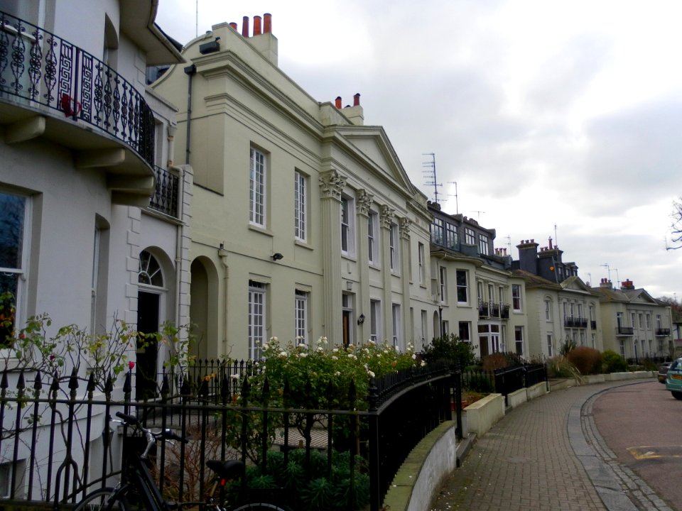 Hanover Crescent, Brighton (IoE Code 481969) (January 2012)