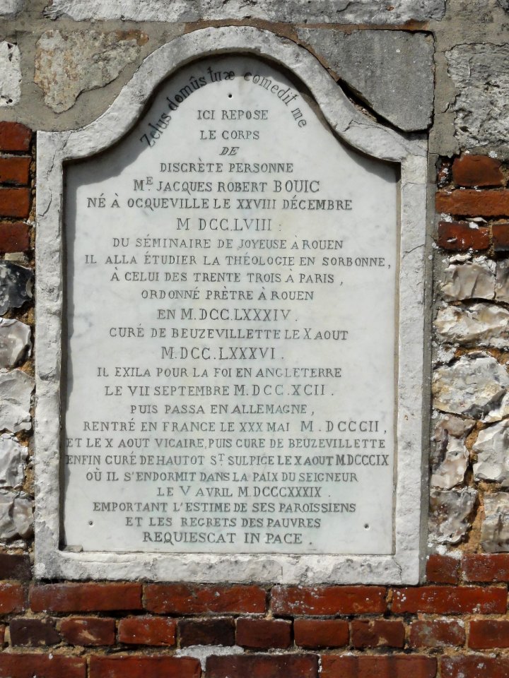Hautot-Saint-Sulpice (Seine-Mar.) église, plaque curé exilé